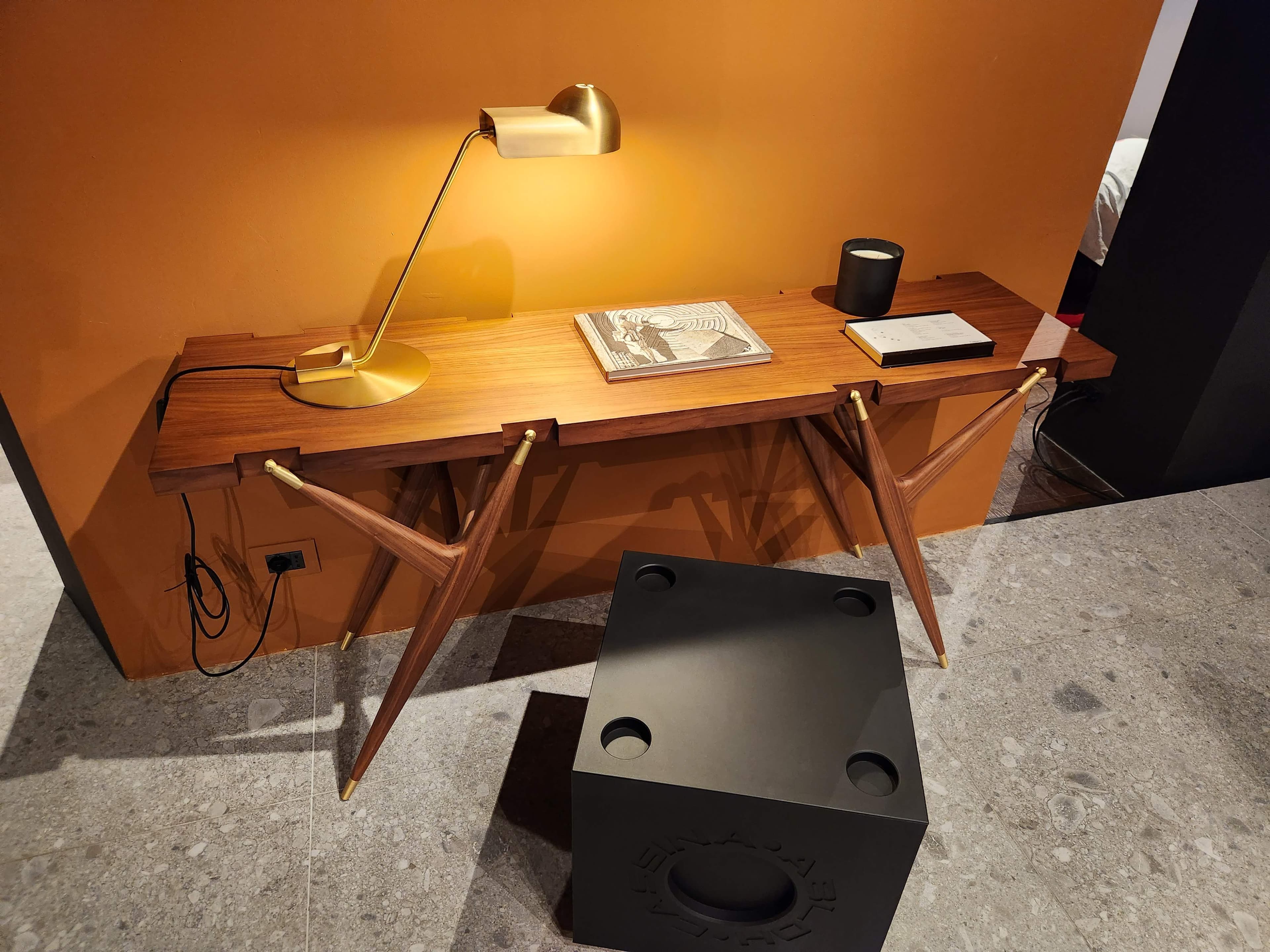 Browse Office furniture